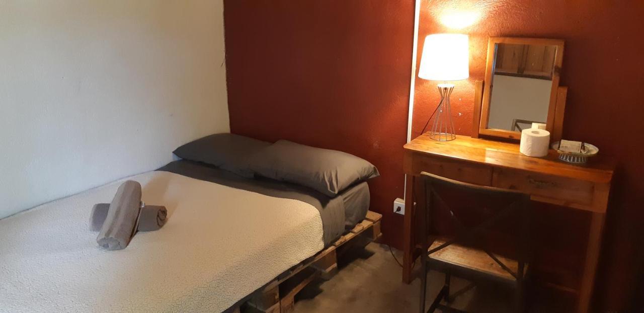 Marius B&B & Hostel Silang ภายนอก รูปภาพ