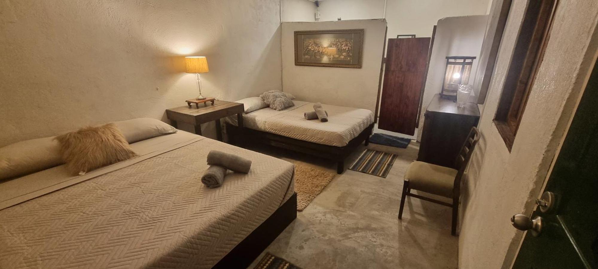 Marius B&B & Hostel Silang ภายนอก รูปภาพ