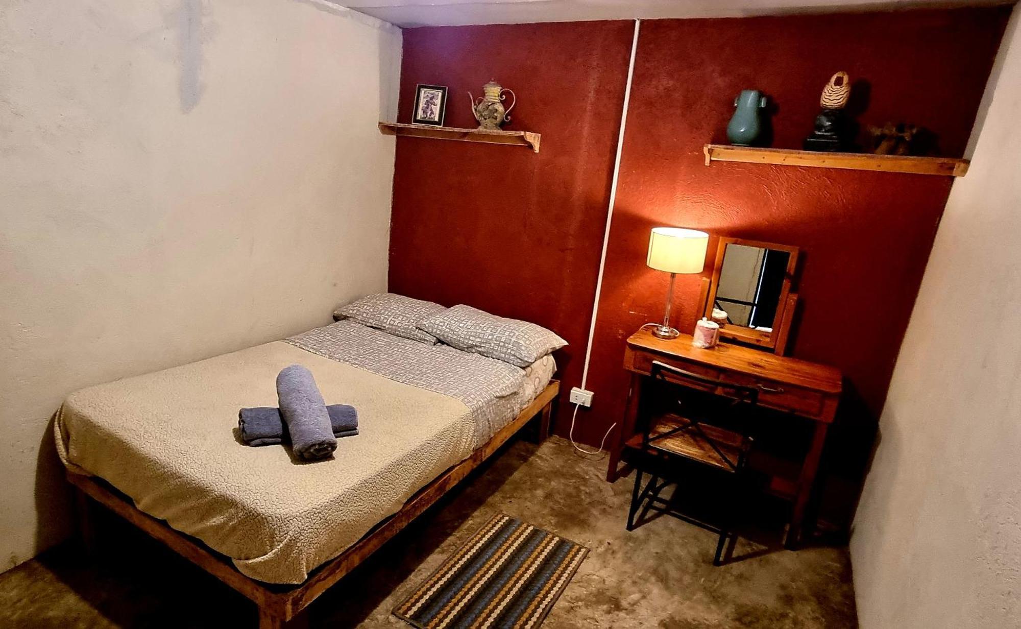 Marius B&B & Hostel Silang ภายนอก รูปภาพ