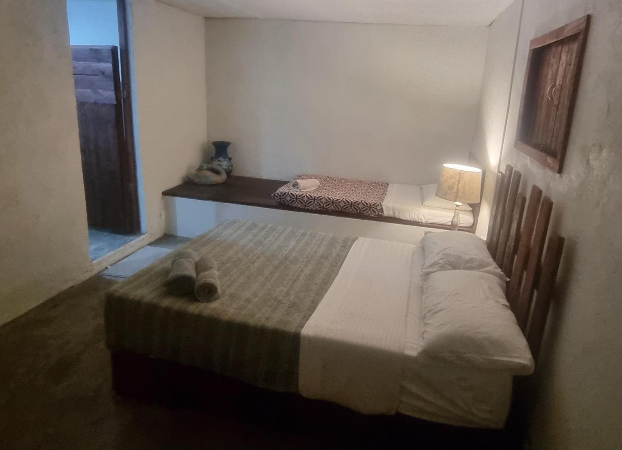 Marius B&B & Hostel Silang ภายนอก รูปภาพ