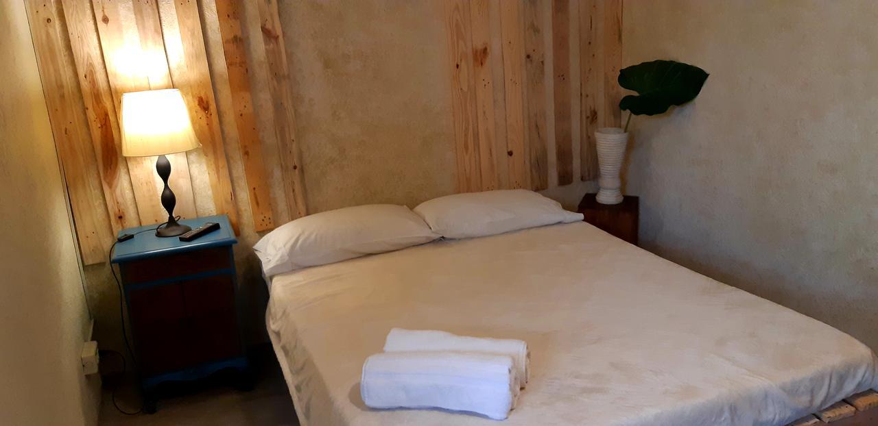 Marius B&B & Hostel Silang ภายนอก รูปภาพ