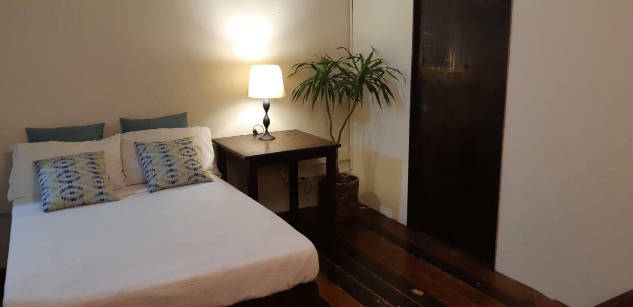 Marius B&B & Hostel Silang ภายนอก รูปภาพ