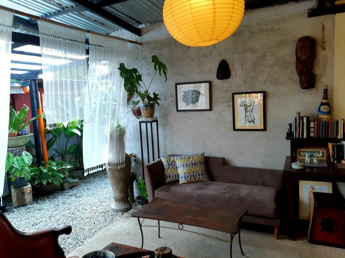 Marius B&B & Hostel Silang ภายนอก รูปภาพ